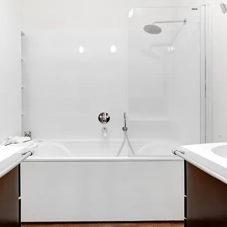 Apartment Bnbnova - Le Marais & Place De La Republique - 3br *