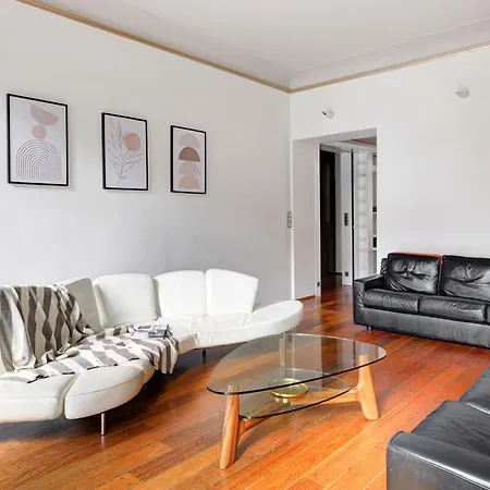 Apartment Bnbnova - Le Marais & Place De La Republique - 3br Paris