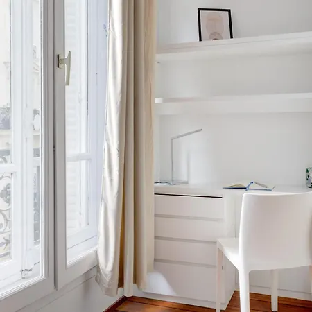 Bnbnova - Le Marais & Place De La Republique - 3br