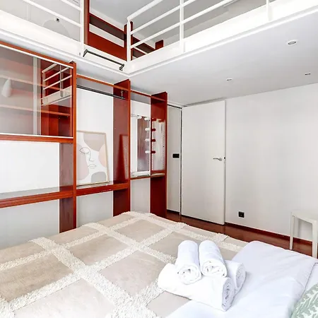 Bnbnova - Le Marais & Place De La Republique - 3br Apartment Paris