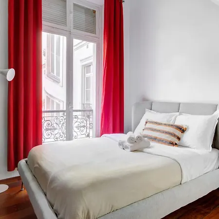 Appartamento Bnbnova - Le Marais & Place De La Republique - 3br Parigi